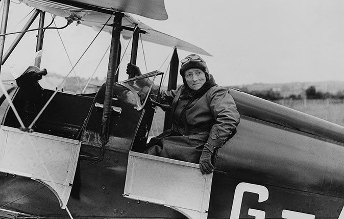 Aviator Mary Russell, Duchess of Bedford (1865 - 1937) in the cockpit, circa 1935. (Photo by Fox Photos/Hulton Archive/Getty Images)