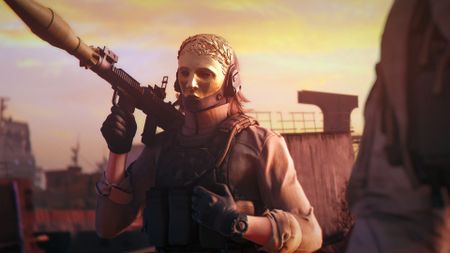 An antagonist with a regal mask in 007 First Light has an RPG slung over their shoulder
