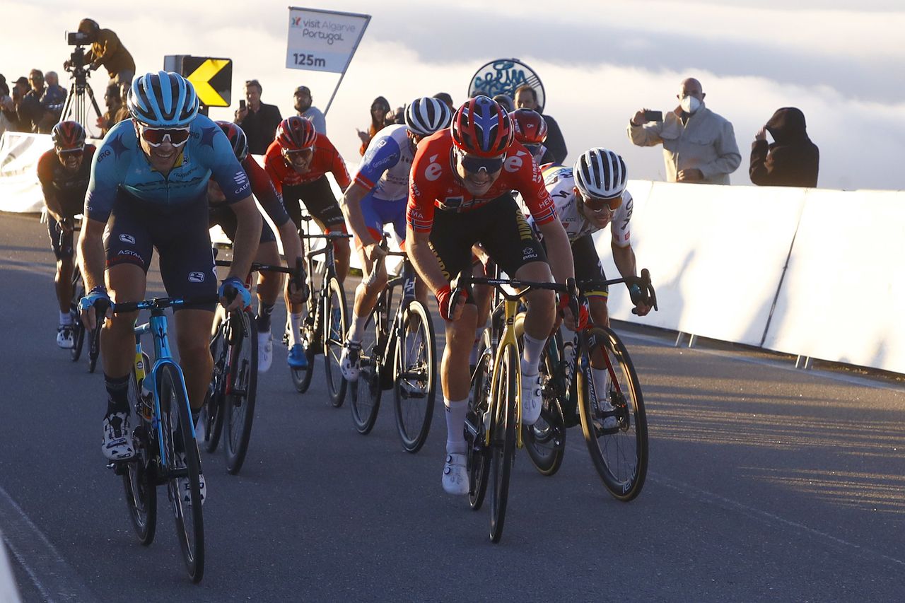 Volta ao Algarve 2022 48th Edition 2nd stage Albufeira Foia Monchique 1824 km 17022022 Samuele Battistella ITA Astana Qazaqstan Team Tobias Foss NOR Team Jumbo Visma Sergio Higuita COL Bora Hansgrohe photo Roberto BettiniSprintCyclingAgency2022