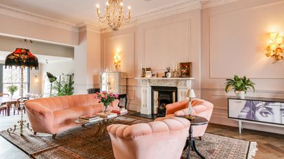 Interior painting color tips, pink saloon in London house for sale