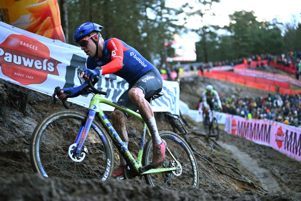 ZONHOVEN BELGIUM DECEMBER 22 Pim Ronhaar of The Netherlands and Team Baloise Trek Lions competes during the 28th Zonhoven UCI CycloCross Worldcup 2024 Mens Elite on December 22 2024 in Zonhoven Belgium Photo by Luc ClaessenGetty Images