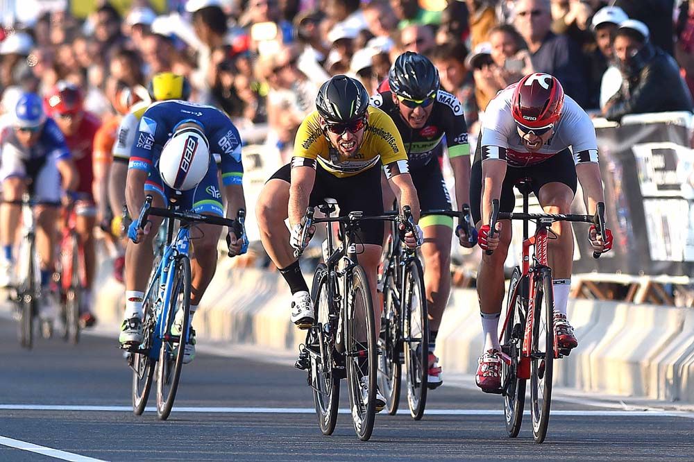 Mark Cavendish (Dimension Data) and Alexander Kristoff (Katusha) went shoulder to shoulder