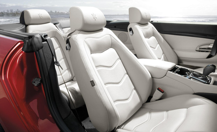 Maserati Gran Cabrio 06