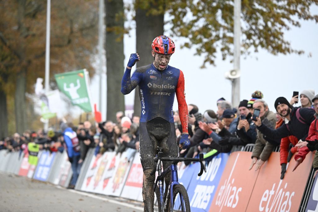 Pim Ronhaar (Baloise Trek Lions) celebrates his first UCI World Cup victory in Dendermonde