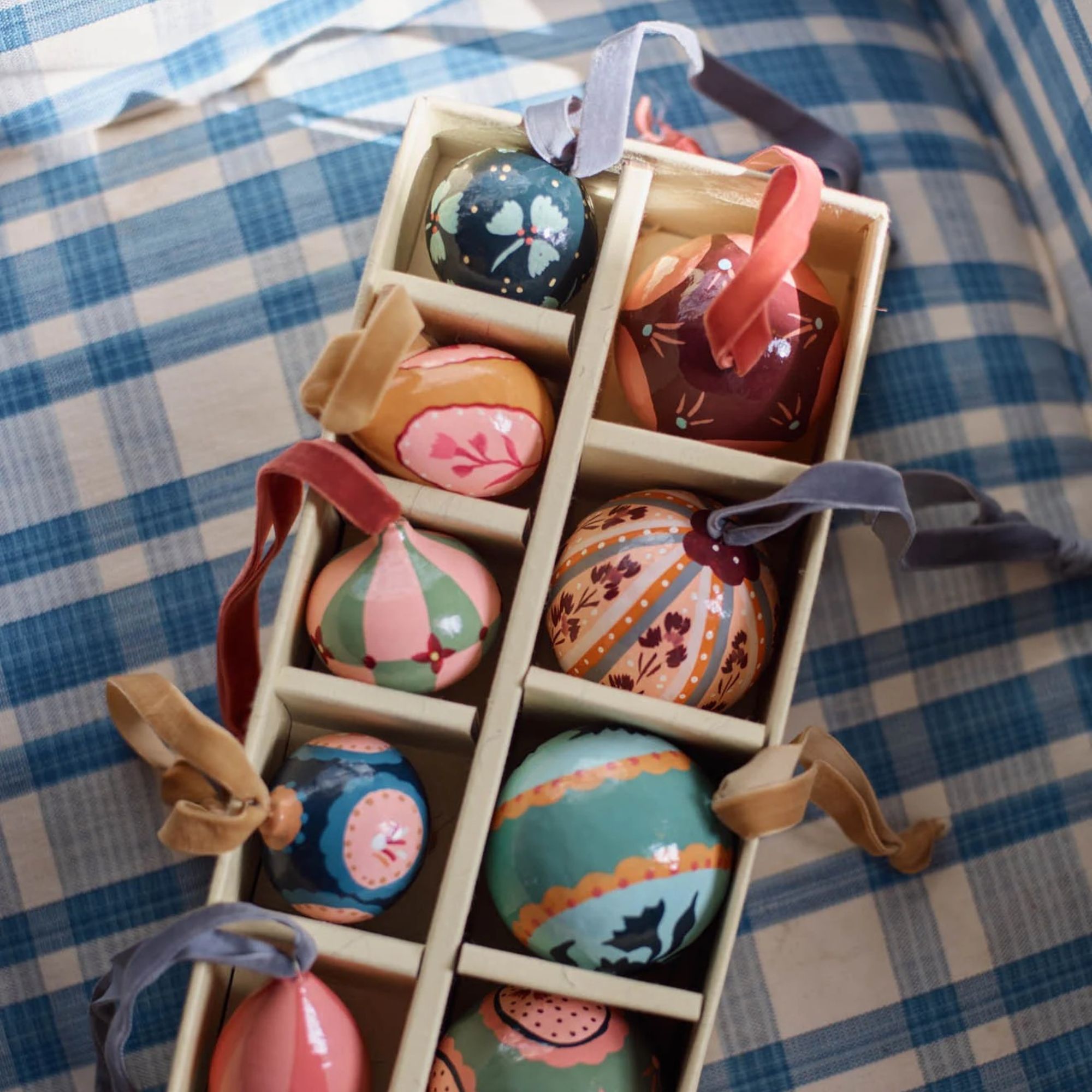 hand painted baubles