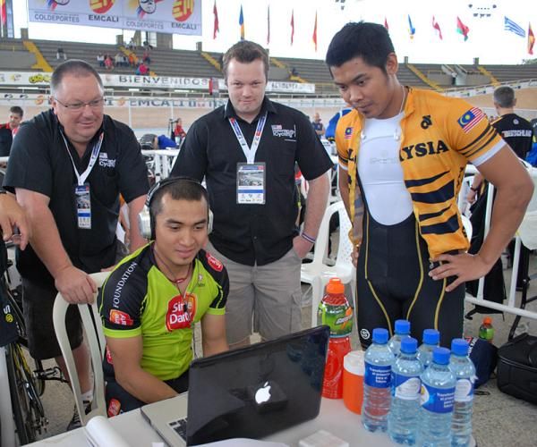 Malaysia's Azizulhasni Awang (YSD Track Team) reviews his sprint qualifying ride.