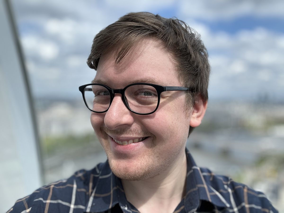 iPhone 15 Pro Max vs. Galaxy S24 Ultra vs. Pixel 8 Pro London Eye photos
