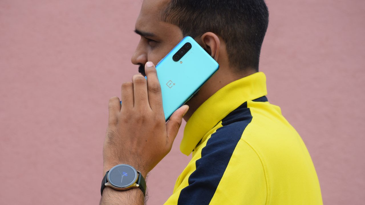 OnePlus Watch Cobalt Limited Edition