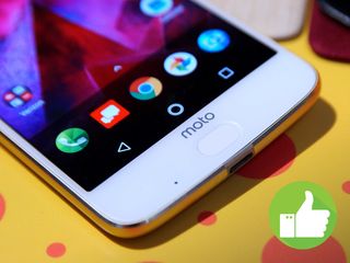 Fingerprint sensor in the right place with smart navigation