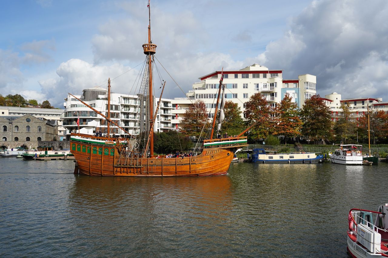 Tamron 28-300mm f/4-7.1 Di III VC VXD sample image