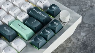 The Keychron Q1 HE magnetic keyboard in white and green