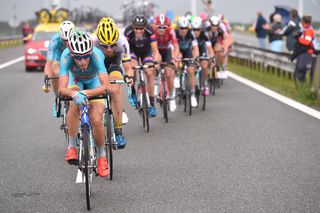 Vincenzo Nibali (Astana) works to reverse what would end up being a 1:28 time loss