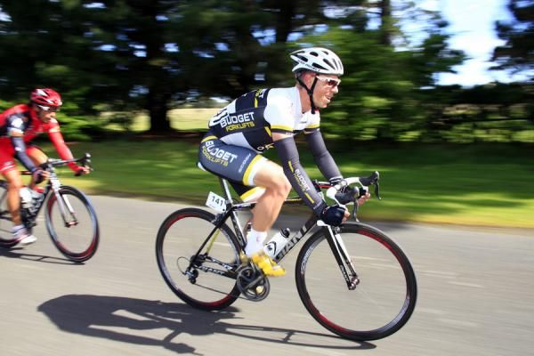 Chris Jongewaard is back in Australia as he builds toward a bid for the 2012 Olympics in mountain biking.