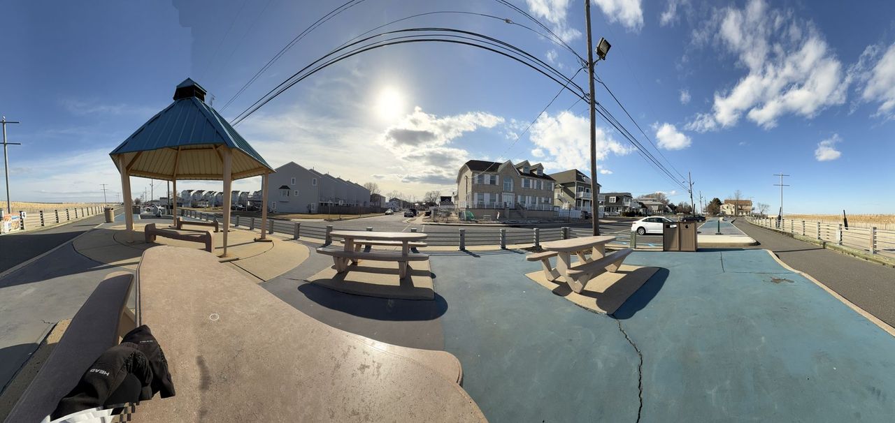 Apple iPhone 16 Pro Max panorama sample.
