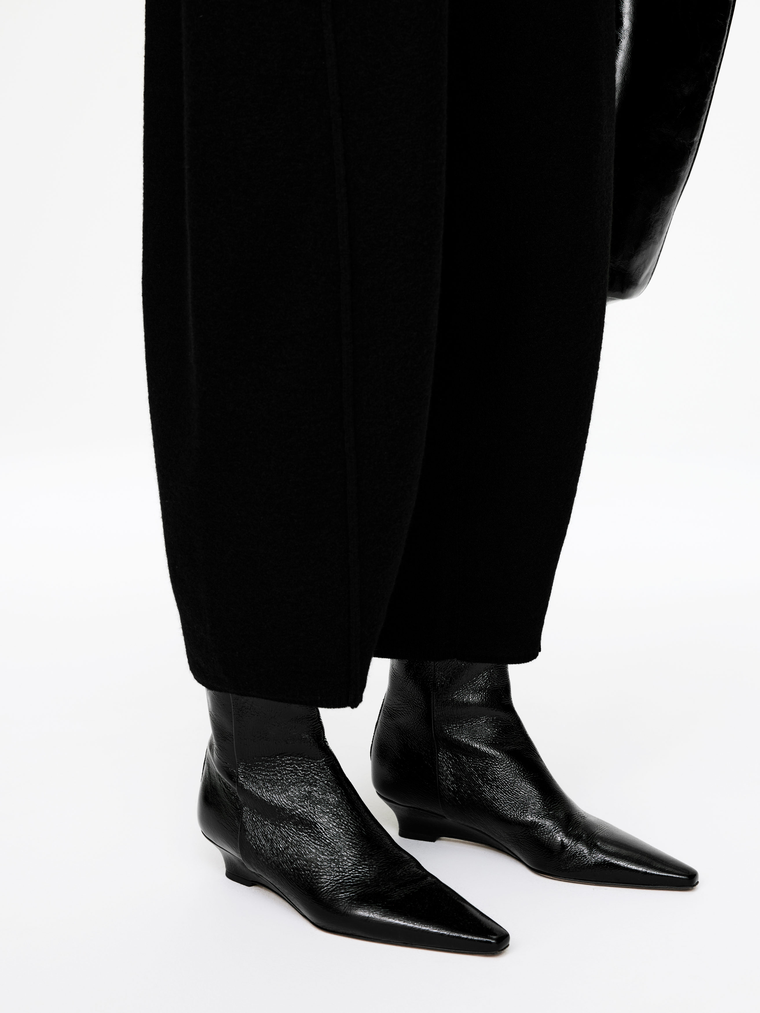 Wedge Ankle Boots &amp;ndash; Black &amp;ndash; Women &amp;ndash; Arket Gb