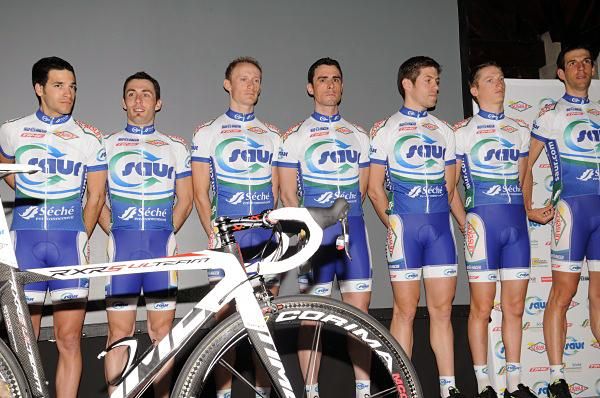 Riders line up for the photos