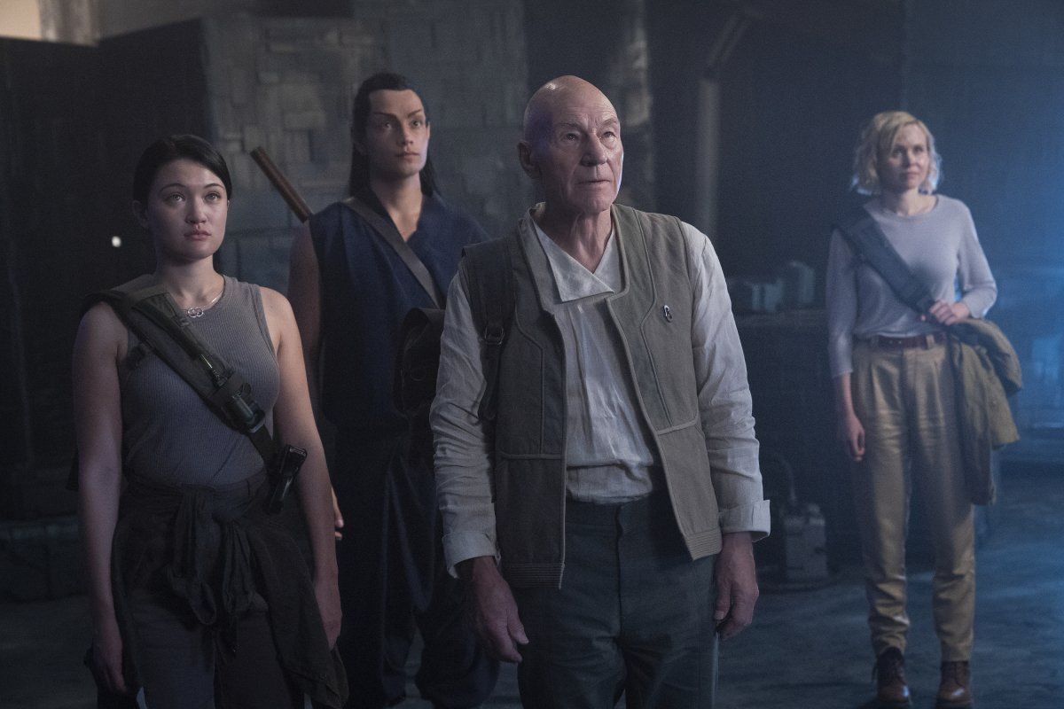 Isa Briones as Soji; Evan Evagora as Elnor; Sir Patrick Stewart as Jean-Luc Picard; Alison Pill as Agnes Jurati