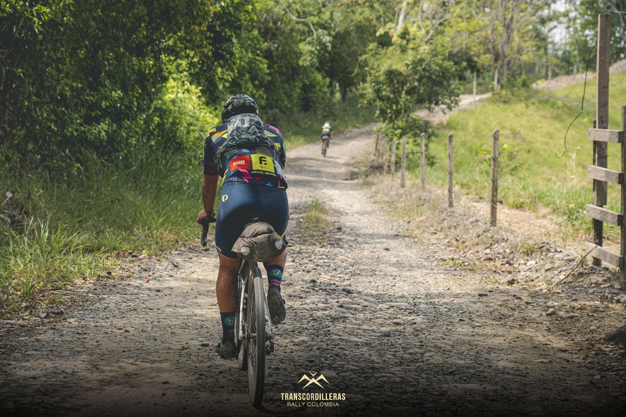 Long gravel roads dominated each day