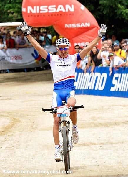 Julien Absalon (Orbea) takes his third consecutive win of the season at the World Cup round in Madrid.