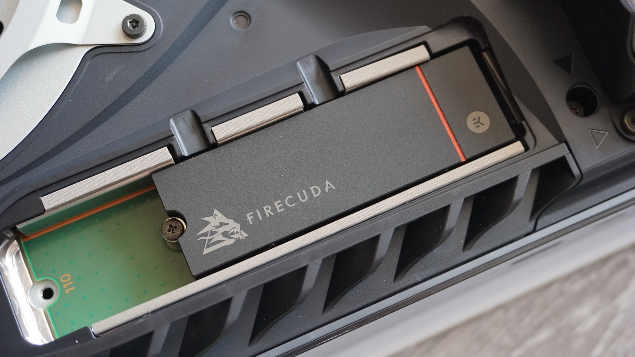 Seagate FireCuda 530 SSD with Heatsink