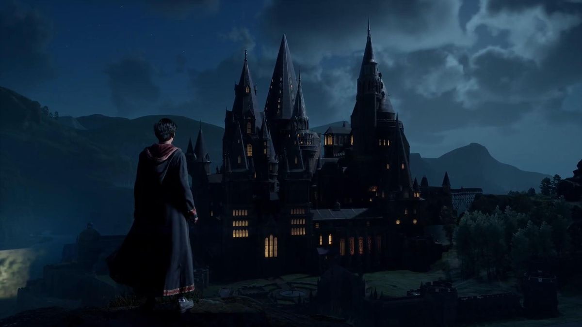 Hogwarts Legacy PS4 ( Exclusive) : .co.uk: PC & Video Games in  2023