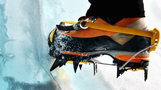what are crampons: front pointing
