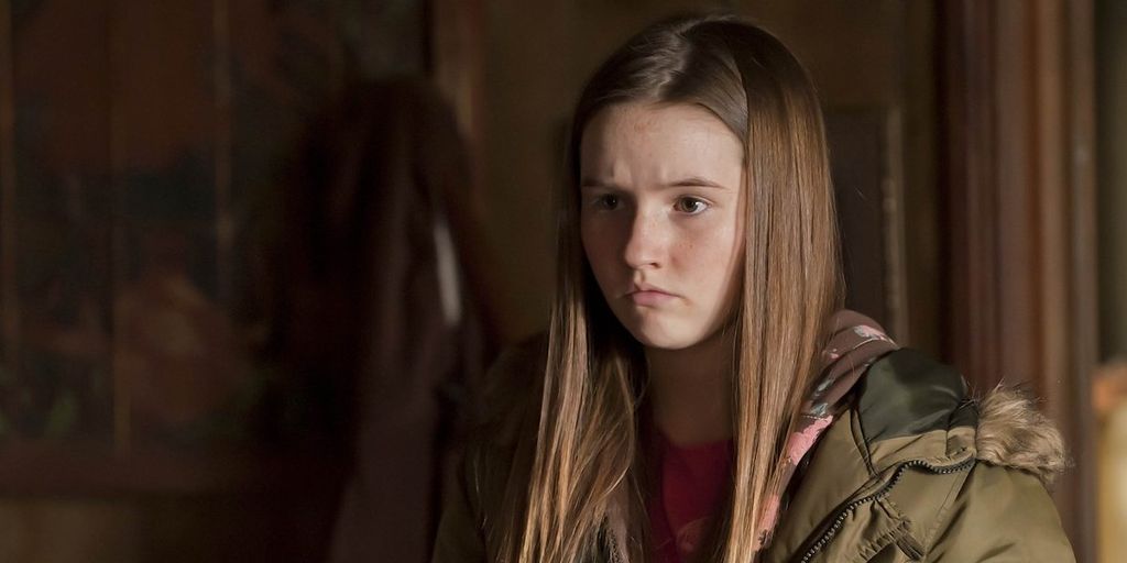 The Last of Us: Onde você já viu Kaitlyn Dever, a atriz que faz a Abby 4 Kaitlyn Dever como Loretta em Justificado (Reprodução / Disney+)