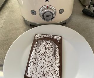 Smeg 4 Slice Toaster pop tart