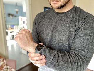 Apple Watch Series 6 Blue Move Position