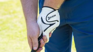 The Srixon All Weather Glove whilst at shot set up
