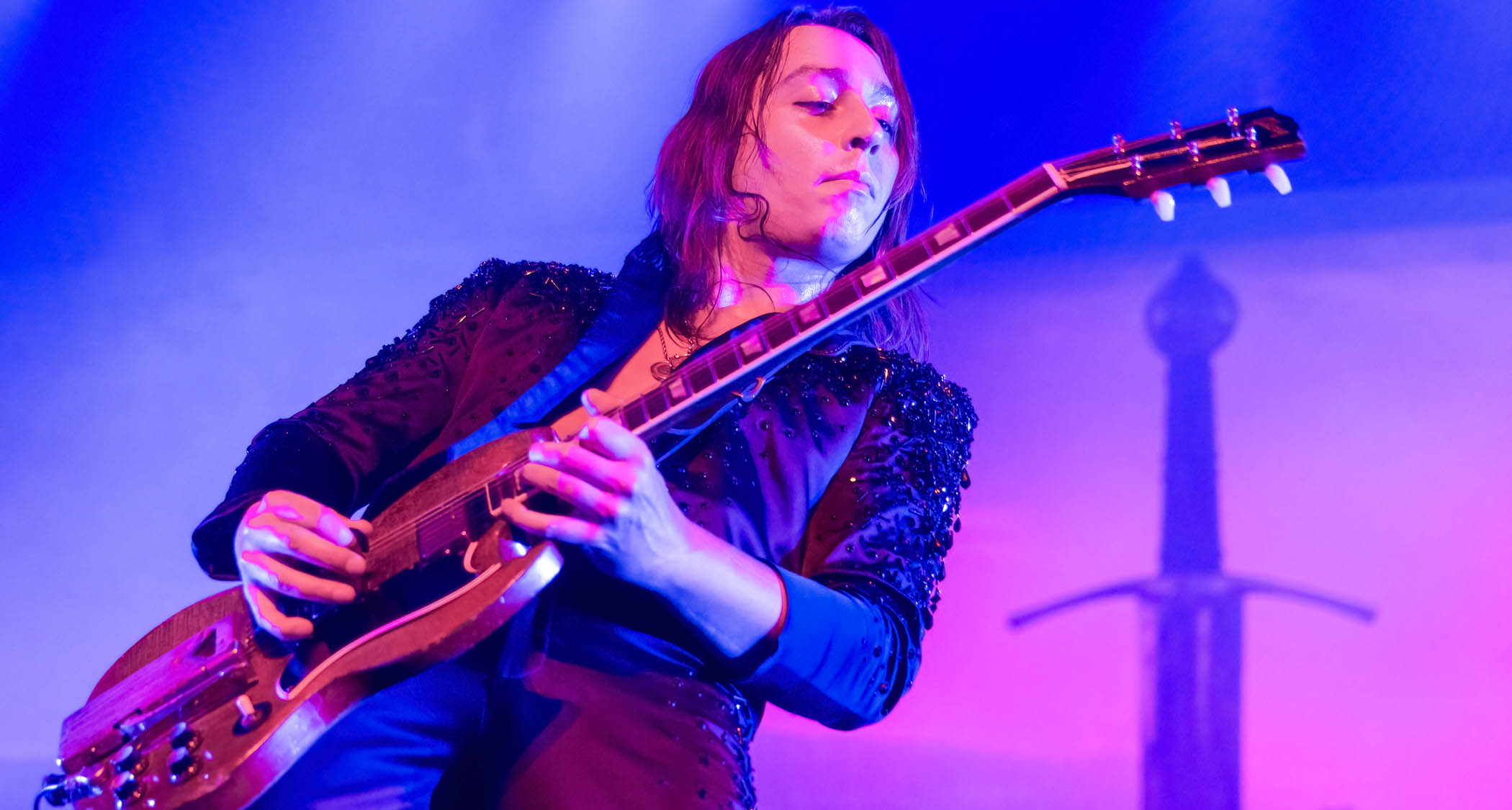 Jake Kiszka of Greta Van Fleet rips a solo on his '61 SG.
