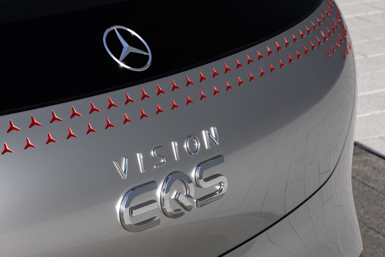Mercedes-Benz EQS