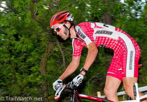 Todd Wells (Specialized) lost three minutes due to a flat tyre.