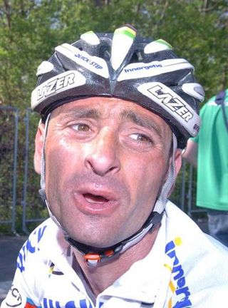 World Champ Paolo Bettini (Quickstep-Innergetic) in a world of pain.