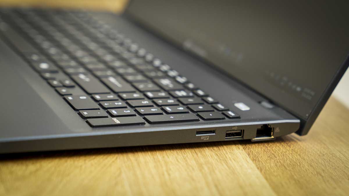 Dynabook Tecra A65-M