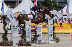Tim Price wins Luhmuhlen riding Wesko