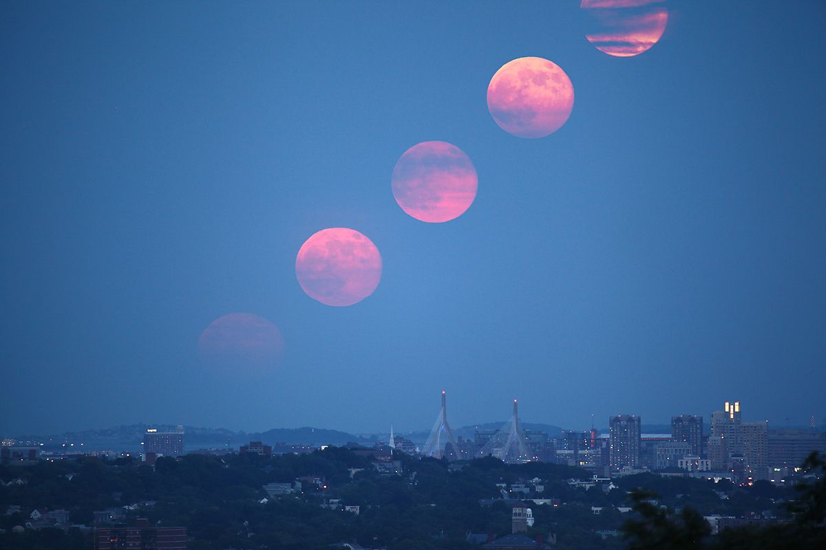 Supermoon Photos Year's Biggest Full Moon Wows Stargazers Worldwide