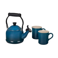 Demi Kettle and Mugs Set | Was $132 now $100 at Le Creuset