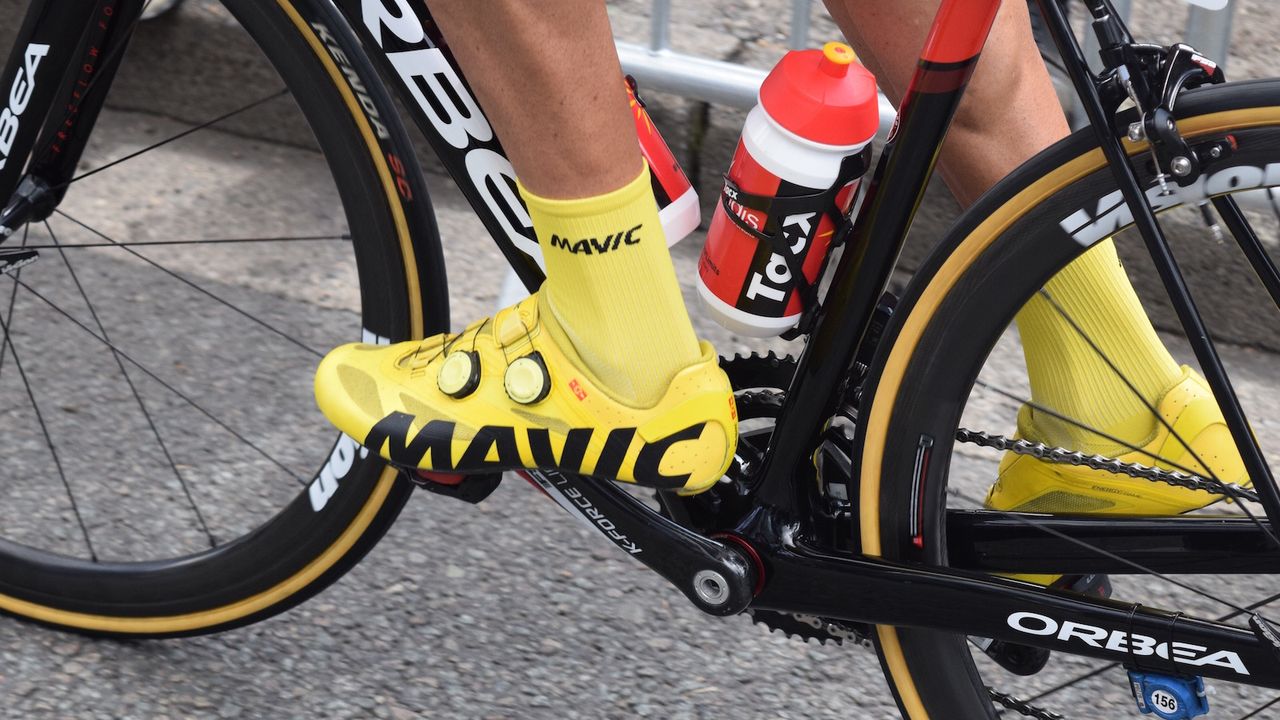 Mavic's Cosmic shoe in the yellow of the iconic French brand