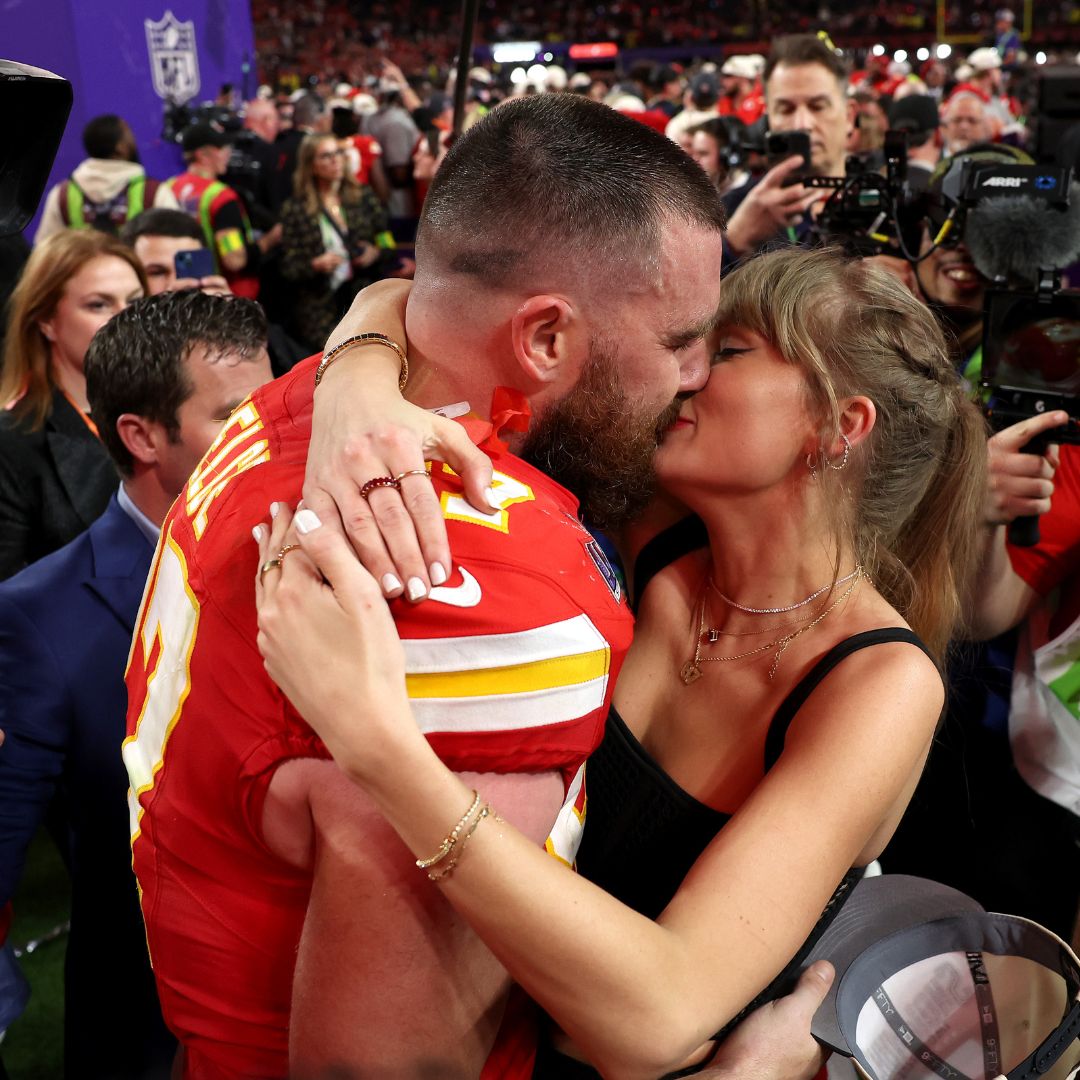  Here's how Taylor Swift would secretly attend Travis Kelce's games before they went public  