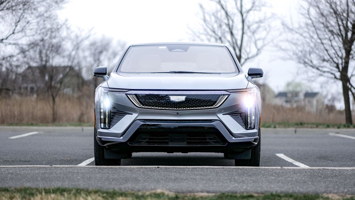 2025 Cadillac Optiq Sport 2 test drive.