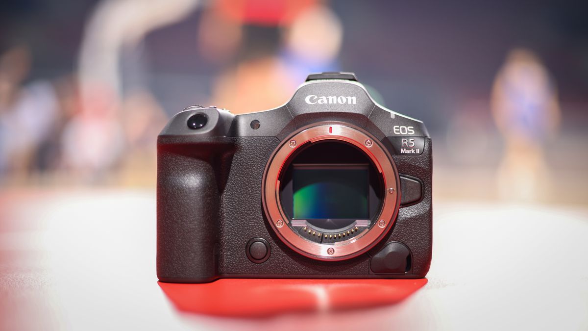 Canon EOS R5 Mark II on the court in front of a basketball game