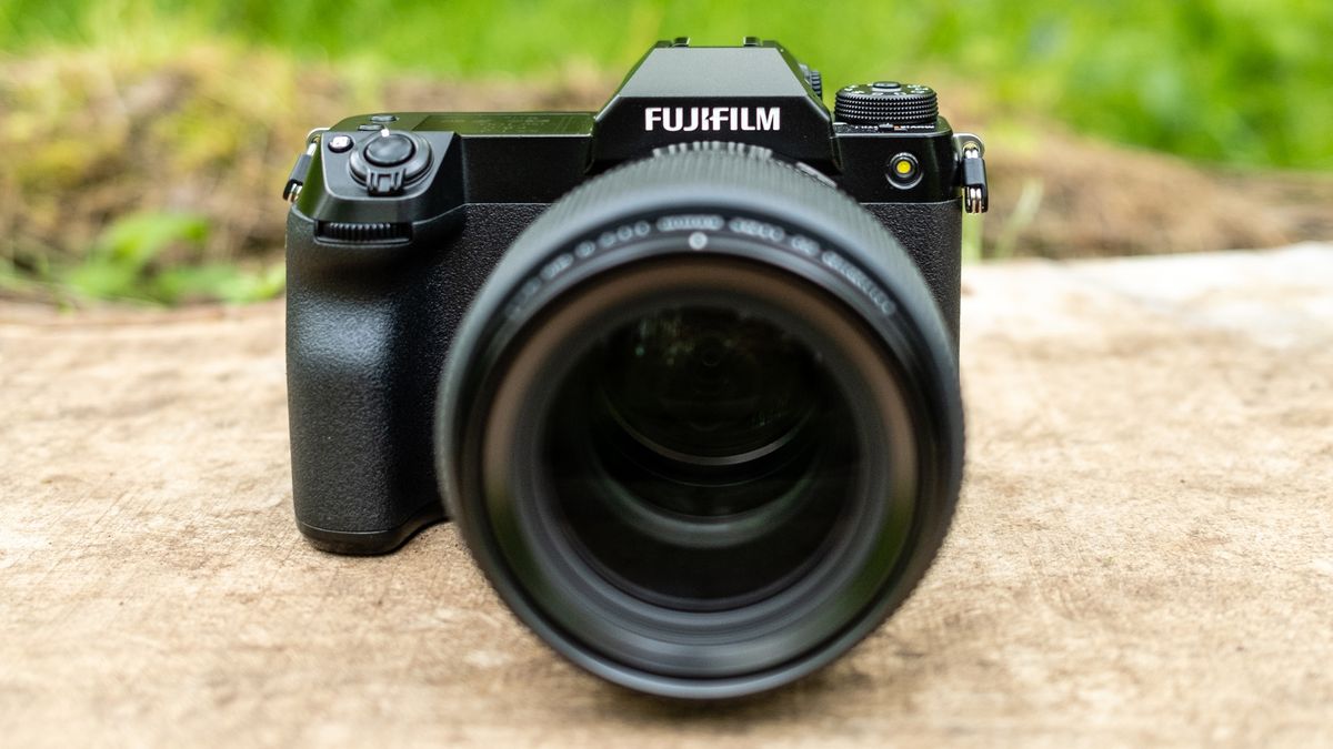 Fujifilm GFX100S