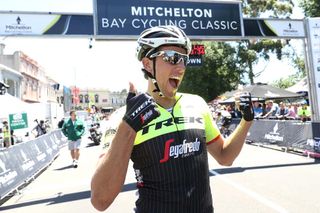 Race 3 - Elite Men - Mitchelton Bay Cycling Classic: Caleb is King in Williamstown
