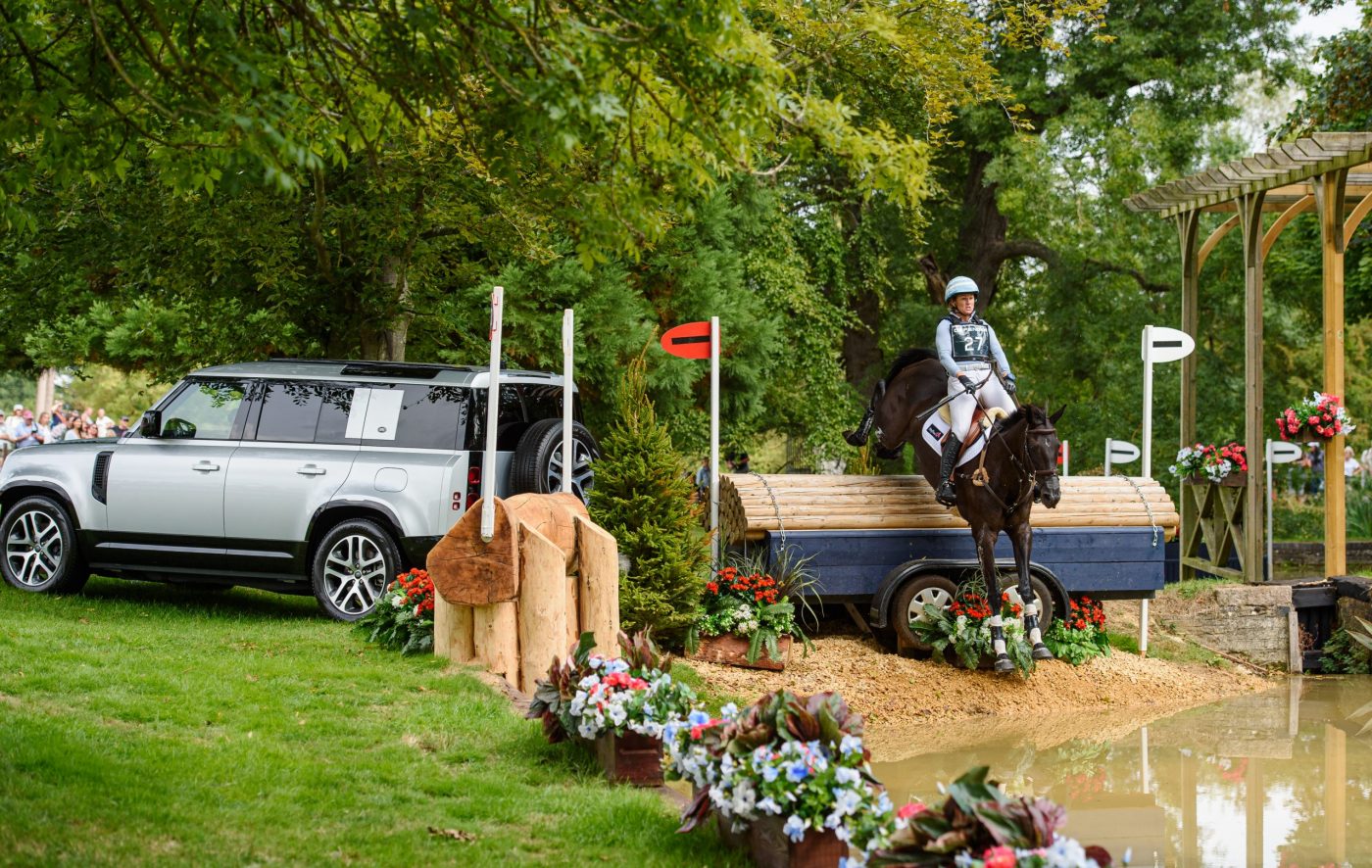 Jonelle-Price-CLASSIC-MOET-XC-Burghley-3Sept22-006-scaled-e1662639982377.jpg