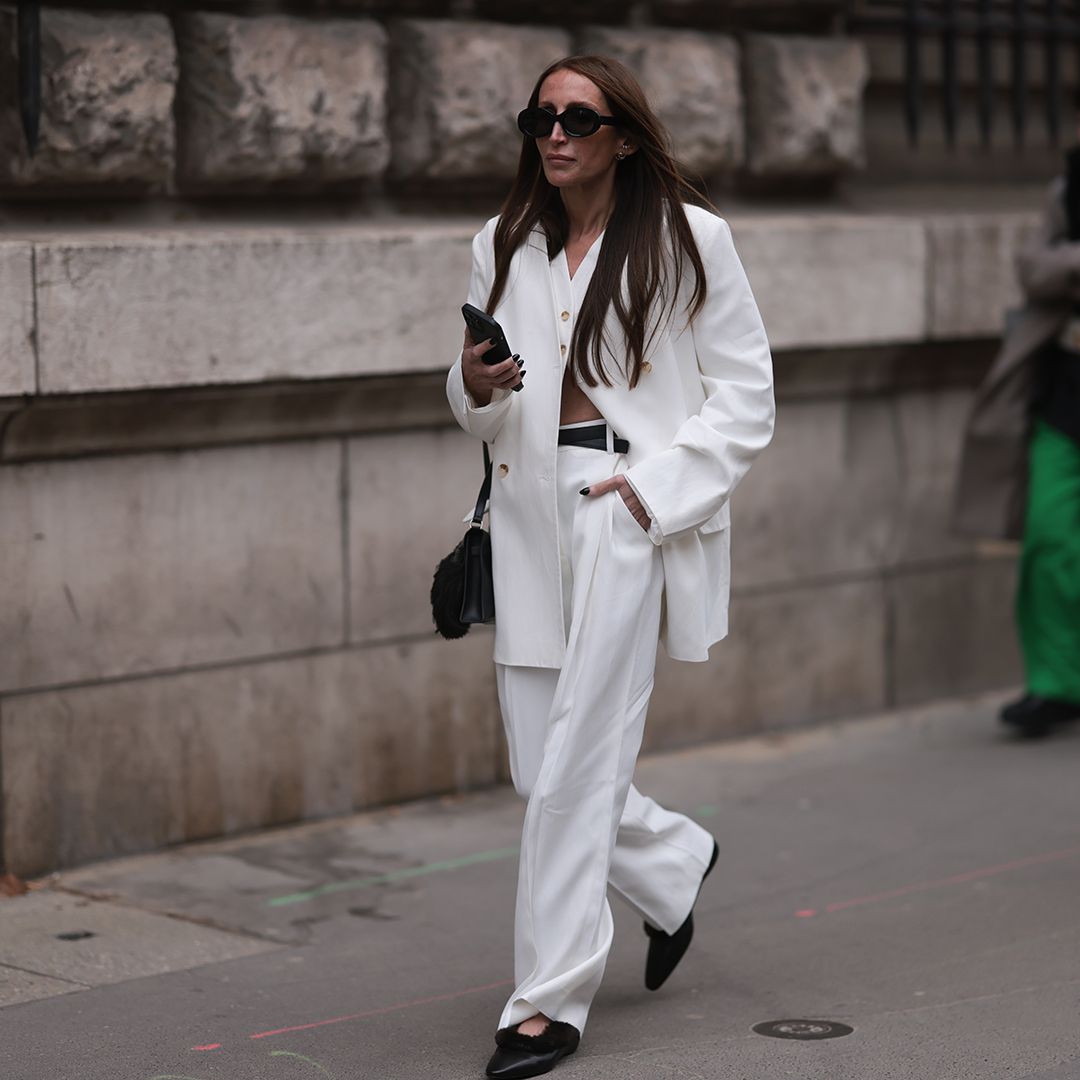 How to wear an oversized sweater? - Personal Shopper Paris - Dress like a  Parisian