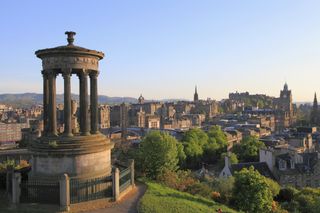 Edinburgh, skyline, Dugald Stewart Monument