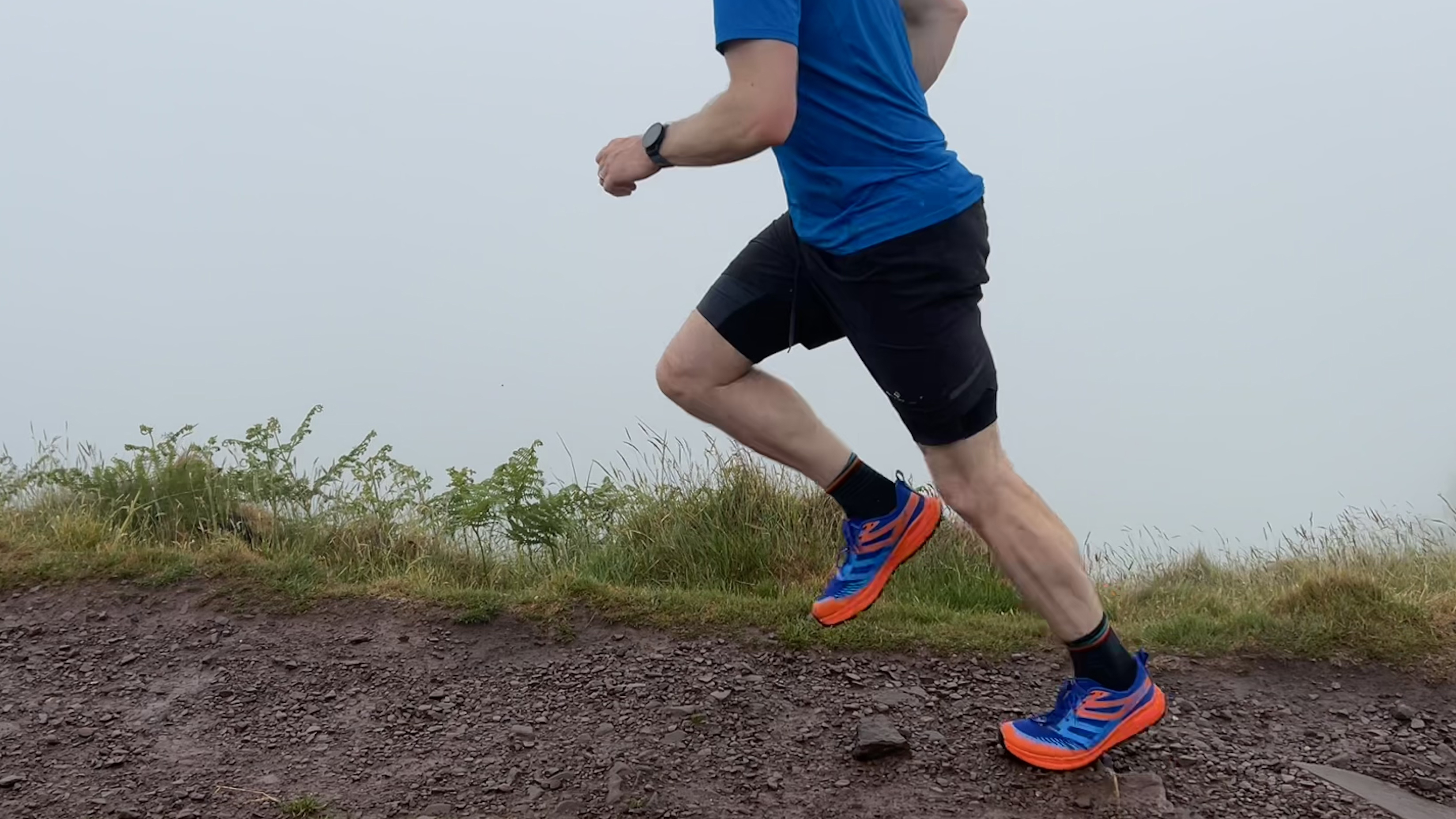 A runner wearing the TrailFly Zero in the Brecon Beacons