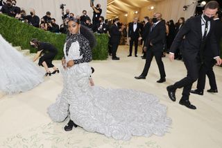 Simone Biles attends The 2021 Met Gala Celebrating In America: A Lexicon Of Fashion at Metropolitan Museum of Art on September 13, 2021 in New York City.