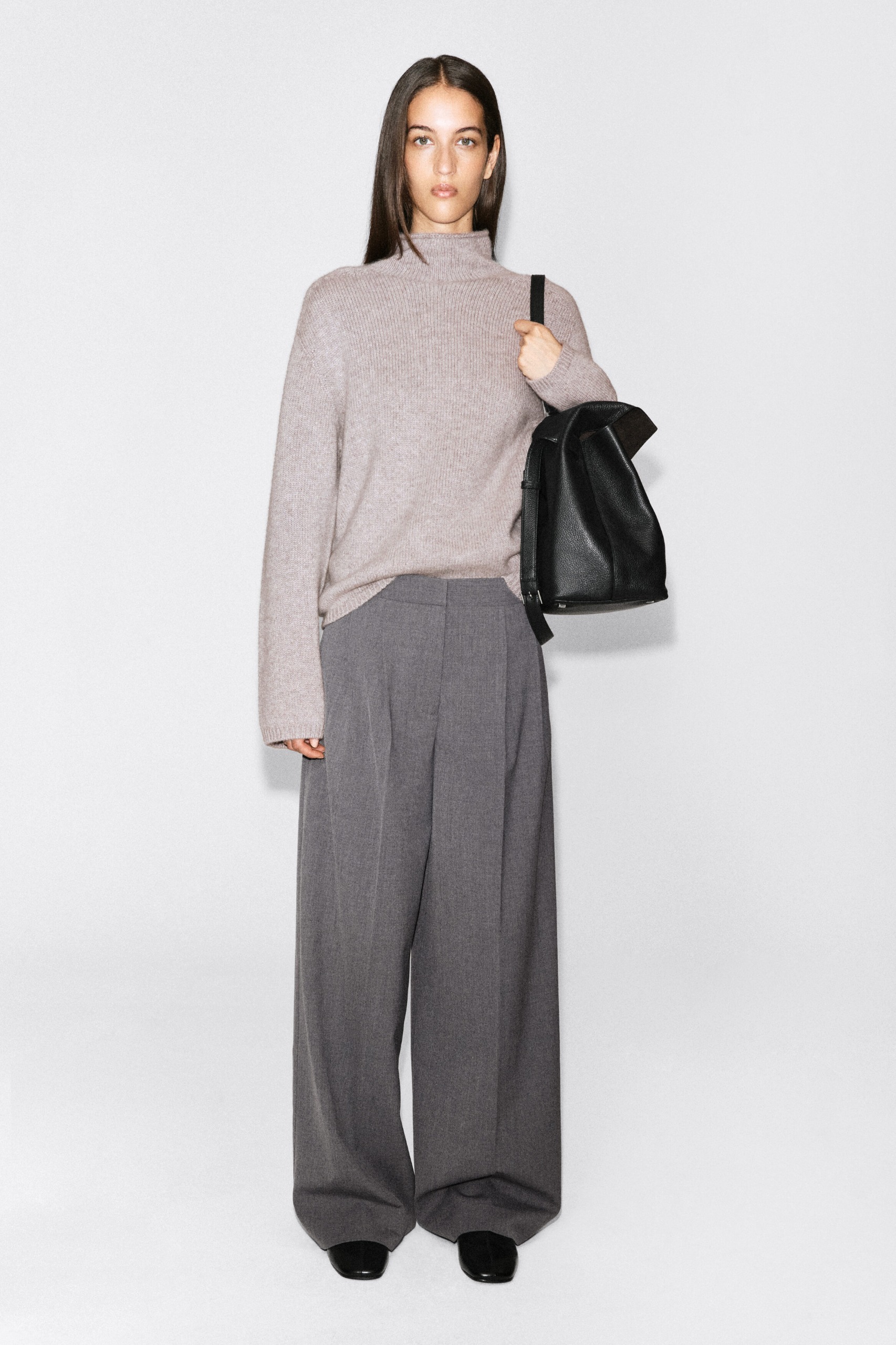 Pleated Wide-Leg Pants